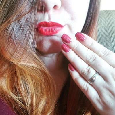 MagickalMissa's profile picture. Fangirl💫
Feminist⚥ 
Witch🌒🌕🌘 
Wino🍷
Widow 🖤
🌞♎🌛♒☝️♊
Пу́тін — хуйло́