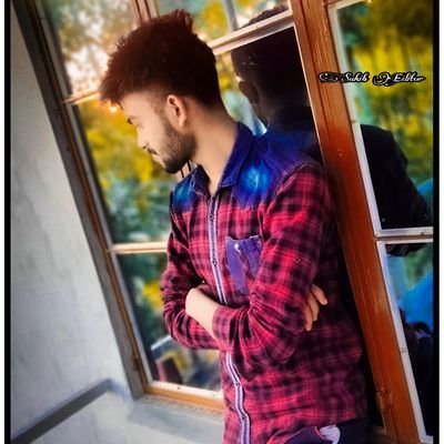 SandipD81937143's profile picture. life and love isn't a game 🥰🥰🥰