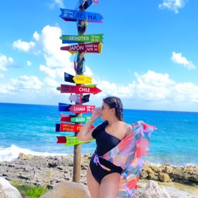 Itzeliitalp's profile picture. Instagram: Itzelitalp