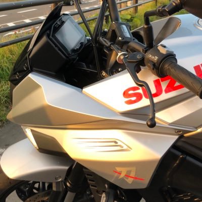 GSX-S1000S KATANA /CB400SB（NC42）/ZC33S-2 SWIFT /新型カタナに狩られたオヤジと3つのしもべ