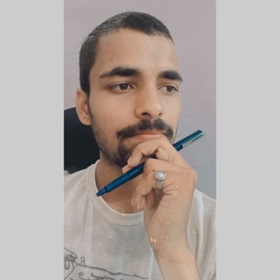 Ritesh__tiwari's profile picture. मैं कामचोर हूं! मैं सिर्फ ख्याली पुलाव बनाता हूं। मैं मेहनत करने से भागता हूं। मुझे अपनी इज्जत प्यारी नहीं है, कोई कुछ भी बोल देता है तो मैं चुपचाप सुन लेता हूं