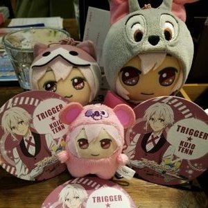 きょんのお取引めいんあか🌸 現在はA3!(千景、真澄、左京、春組)、アイナナ(天、三月、時々巳波+ナギ)、黒子のバスケ(緑間、紫原)、セラムン(サターン、ウラヌス、ネプチューン、ちびムーン、プルート)メインに活動中🙋
成人済み社会人⭐️ フォロー解除はB解でお願いしますm(__)m 千景は推し売り大歓迎🙌