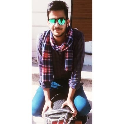 RaviGur32070530's profile picture. 