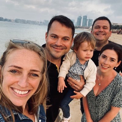 carenklarke1's profile picture. Expat in Dubai 🇦🇪 Teacher 👩‍🏫 Irish ☘️ Bookworm 📚 Foodie 🥘 Travel ✈️ Outdoors 🌳