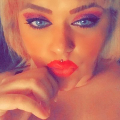 Juicy ass 💦 Cashapp: £pvcpink ❤️ Stoner girl with high sex drive 😈 sc: jizzypvc