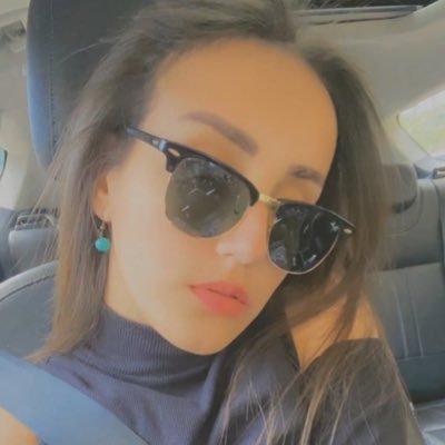 nivineshabarekk's profile picture. LOVNI - Godfident