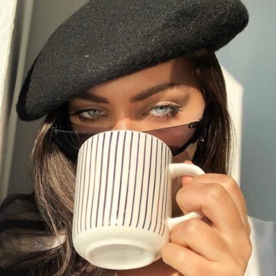 iml732's profile picture. ‏غامضة مرة .. ومرة مثل نور