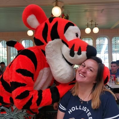 adelleagutter's profile picture. 