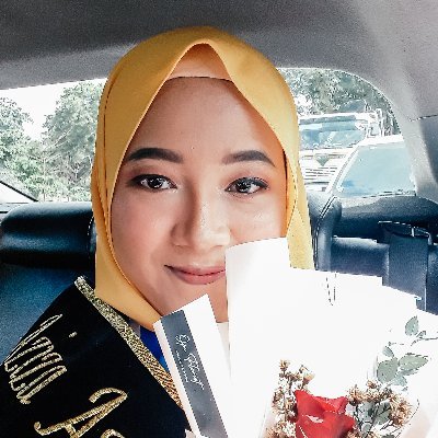 azizaraw's profile picture. Hello World
아빠, 엄마 사랑해 ♡♡♡