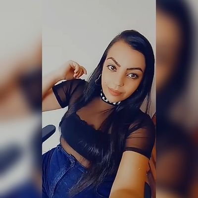Divertida, Santista, Formadora de Opinião
Insta @angeliica_neri