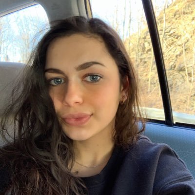 victoria_viola_'s profile picture. 🐝🐝🐝