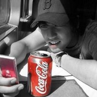 ^^ (@lawrenceworlds) 's Twitter Profile