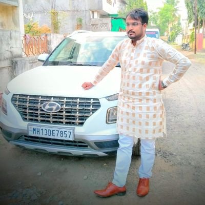 शेतकरी, वाचक,*मटणप्रेमी*, निसर्गप्रेमी🌳🎋🌲आणि बरंच काही...