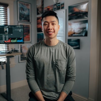 Samsung Facebook / Twitter — Sam Li