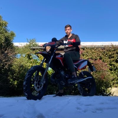 Matteo22872283's profile picture. Holà insta : matteo_.67