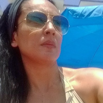 Tan peruana como la papa Huayro, Amante de la democracia y la libertad de expresión, animalista de corazón, Anticaviar.