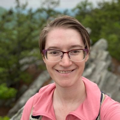Aspiring web developer and book lover. She/her.