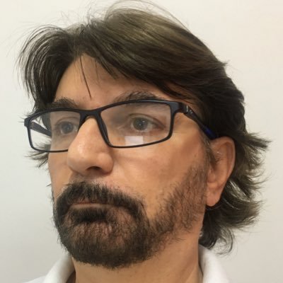 Partner/Founder https://t.co/A3s3Hy23Ky Instructor IT Courses, Web/Mobile developer. Technology, Apple's fan. I'm geek and nerd