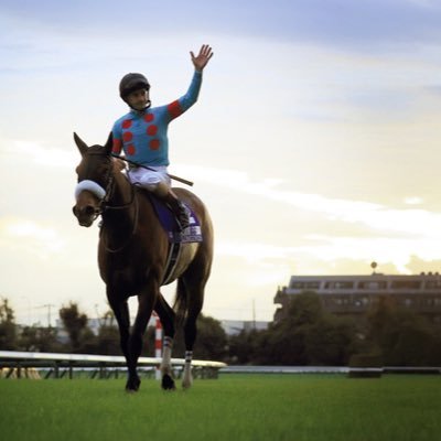 🏇ただの競馬好き🏇 リシュグラシューには一目惚れ🏇 阪神・京都・中京競馬場はたまに出没します🙇‍♂️ 旅行✈️ グルメ🍽 特にラーメン🍜 温泉♨️ #競馬 #グルメ #温泉 #旅行 #繋がりって素晴らしい