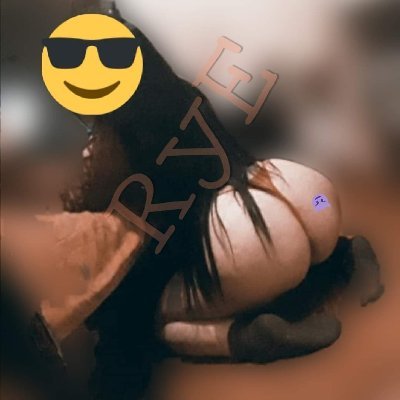 Somos pareja en los 20s, adictos al sexo, no encanta ver y ser vistos.(por el momento solo exhibición). NO SINGLES!
Ambos manejamos la cuenta.