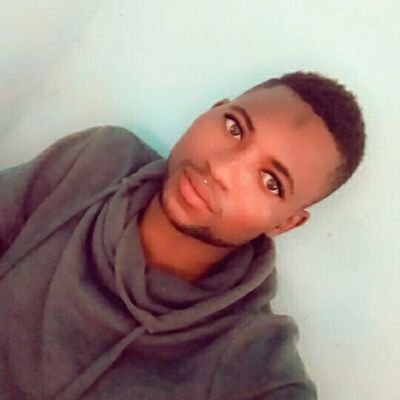 yessonguidjo's profile picture. née pour briller née pour prier