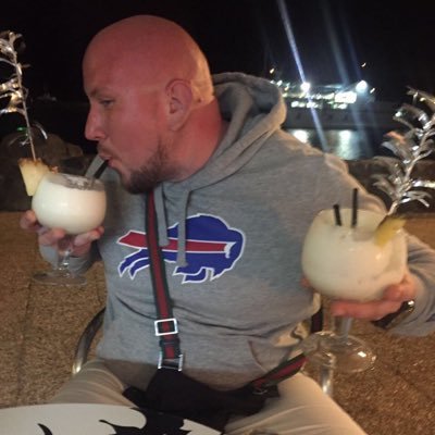 Bills Mafia Germany 🇩🇪🦬, Mafia Marcin Football Smack Talk (first German Buffalo Bills Podcast) Instagram - bmg_marcin