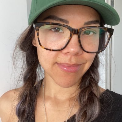 LisaVioleta's profile picture. Mama, artist, medium ❤️'s animals, dogs, cats, bears, wolves. Crystals, Peace & Love & be kind to animals. Check out my FB art page Lalisapinta No PM's pls xx