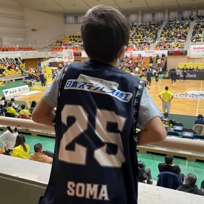 信州BWブースター。ホームゲーム全試合参戦！一家で#11熊谷航選手を大推し。バスケ🏀ミスチル 🎶マラソン🏃‍♂️とんかつ🐖 出は伊那市