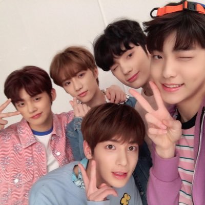 #투바투 #TXT 스케줄 및 하루정리 업로드 / 제가 놓친 스케줄이 있다면 디엠으로 스케줄명과 시간대를 보내주시기 바랍니다•͈ᴗ•͈