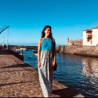 Laura (@lauranegro_) 's Twitter Profile