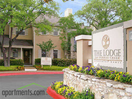 Welcome to Avondale Parc the beauty and elegance of which can only be found in the finest and most established neighborhoods in North Dallas.