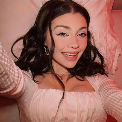 aasydnee's profile picture. 