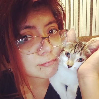 _Carolin_Cacao_'s profile picture. Educadora diferencial 👩‍🏫
La mejor arma para combatir la desigualdad social: Educación.💪
La revolución empieza en el aula.🔥
Si no luchas fallaste como profe