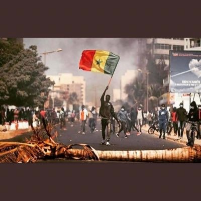 #esp🇸🇳 #polytechnicien #CCA #barca🔴 #OM ⚪️ #comptable #life 🙏🏿⚽️🥅📕📖