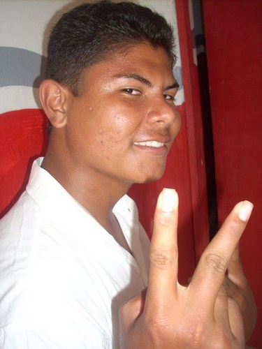 Prazer, tenho 18 anos, e trabalho como reporter na @IFtimbiras. Sou apenas um garoto simples com mt força pra viver. Me Segue  ? Sigo de volta.