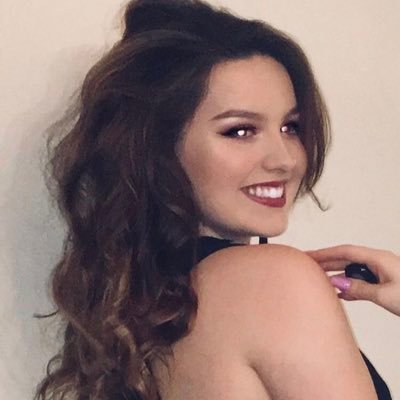 Aphrodi14134429's profile picture. ☘️Northern Irish girl☘️ Capricorn ♑️ 3 passions in life - Psychology • Kitty • Art!  🧚‍♀️