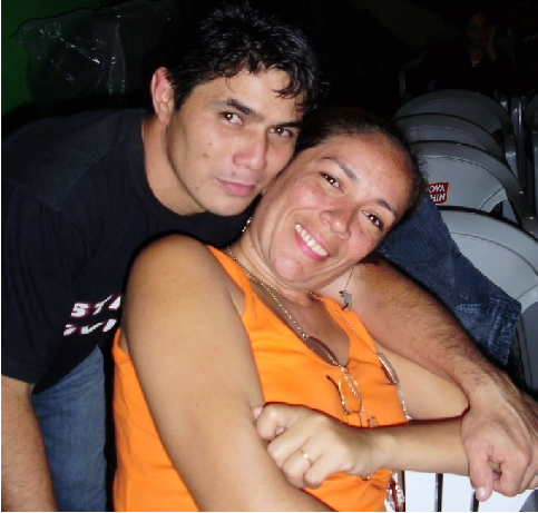 Emanuel12Flavia's profile picture. 