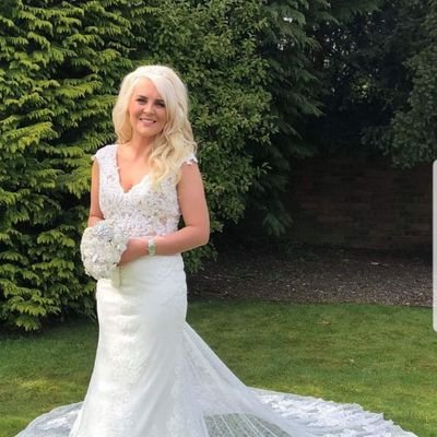 Kelly Lindsay Profile