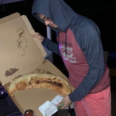 ppjhns's profile picture. 21 | USC | Animación 2D/3D | Instagram: SergDenk