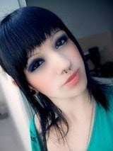 Is it the look in your eyes
Or is it this dancing juice?
Who cares baby
I think I wanna marry you (♫'