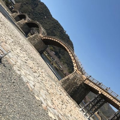 Uf7Di's profile picture. 好き▶︎漫画、絵本、中村佑介、森見登美彦、ヨーロッパ企画