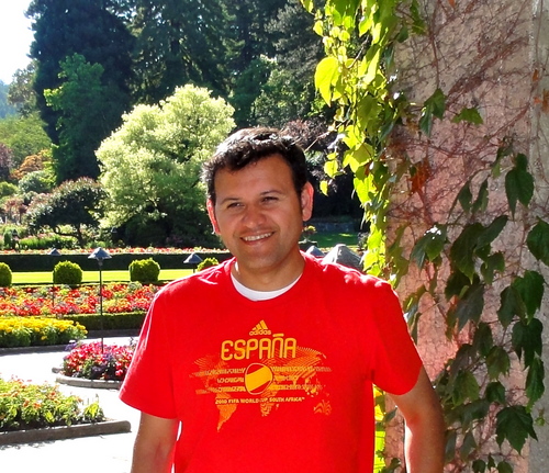 AlonsoMenjivar's profile picture. University Student