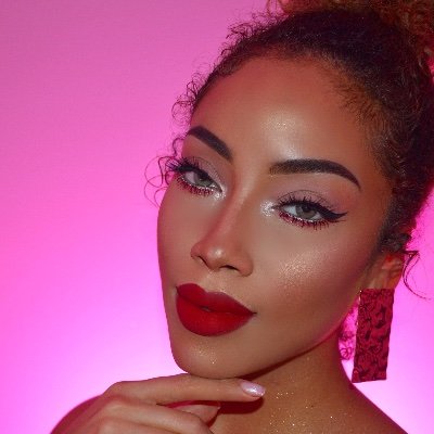 Beauty + Fashion Influencer

IG:@TheBrand_BeLine




Email:BritStribling06@gmail.com