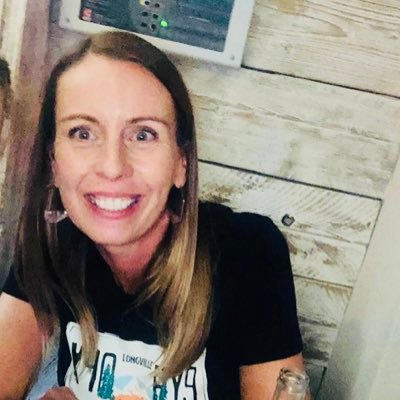 clairecahill81's profile picture. 