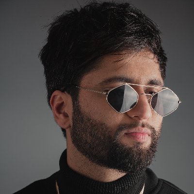 OyeSheraa's profile picture. Singer, Musician