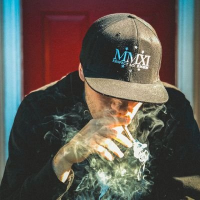 Jizany7's profile picture. bio അടിച്ചു മാറ്റാനുള്ള ശ്രമത്തിലാണ്