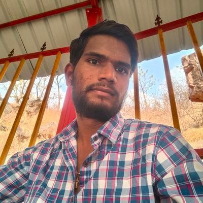 JohnJamlapnaur's profile picture. 