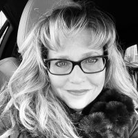 Alexandra Wolanskyj-Spinner MD (@apw01) 's Twitter Profile