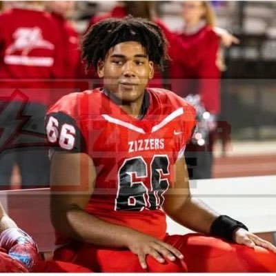 6'8 275 senior at West plains high school jaylonj1349@gmail.com class of 2022 LT,DT,NG,address 508 south hill street west plains MO 65775