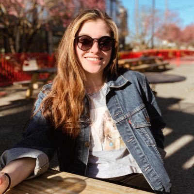 LeticeRenee's profile picture. girlbossing too close to the sun